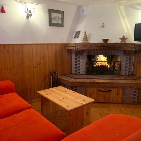 Appartamento Tipico Vista Dolomiti Nevegal Kültér fotó